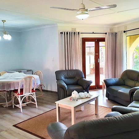 First Group La Rochelle Apartment เซนต์ลูเซีย ภายนอก รูปภาพ